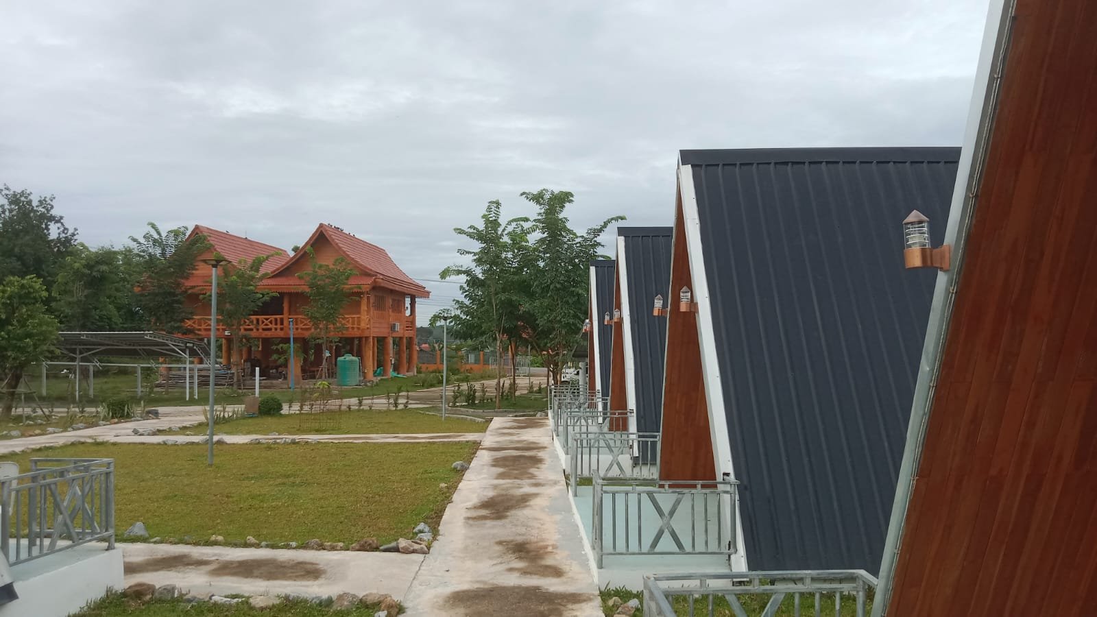 Hanoi Riding To Vientiane 16 Days